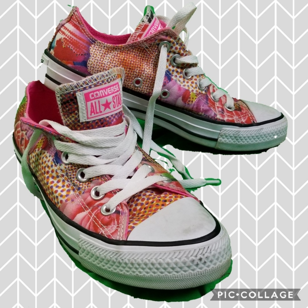 EUC Converse Pink Floral Womens
